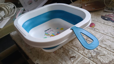 Space-Saving Foldable Baby Wash Basin, Lightweight & Easy to Clean 28×28 Cm)