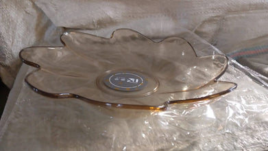 Flower Shape Kids Plastic Plate - for Dinner, Snacks & Party Supplies (1pc)